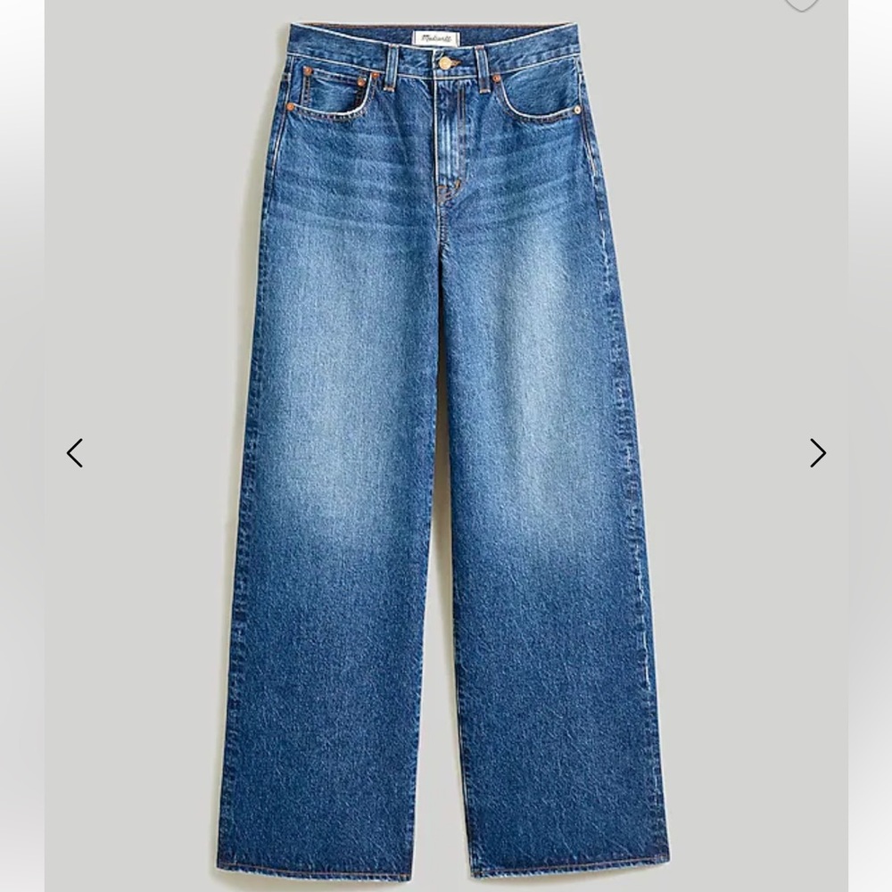 Madewell super wide leg jeans. Size 28 halleran wash